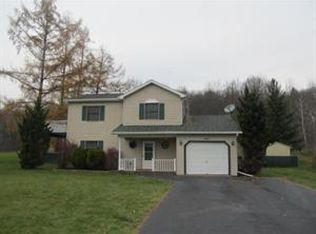 293 Oriole Dr, Horseheads, NY 14845