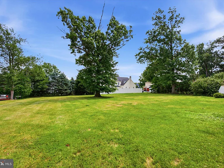 112 Stump Rd — Photo 14