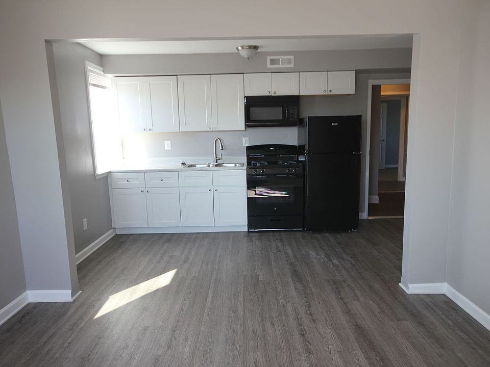 1st image of 312 N Philadelphia Blvd #3