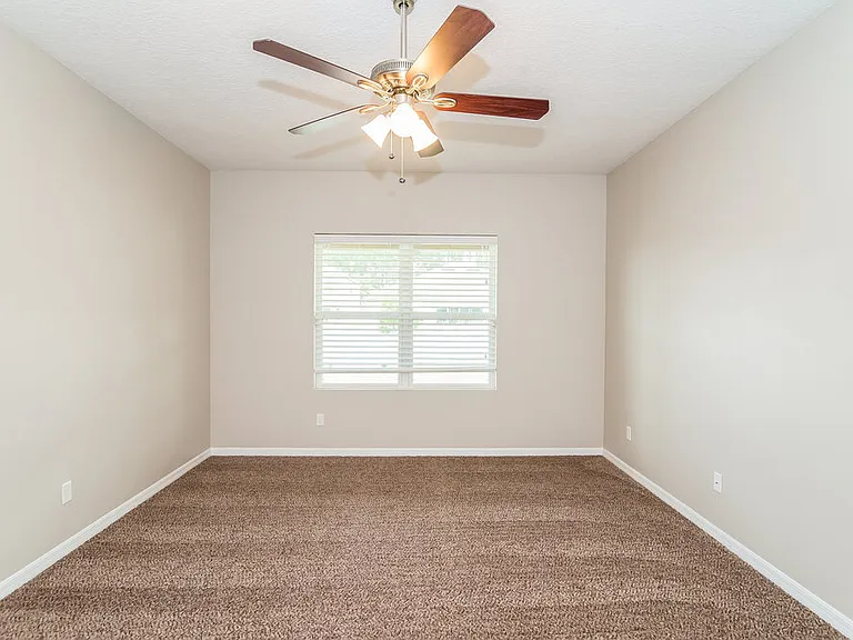 819 Celebration Ln — Photo 9