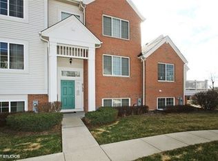 2132 Concord Dr UNIT 20, McHenry, IL 60050