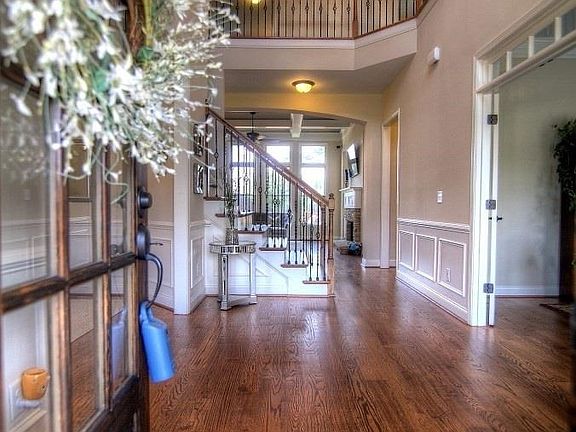4th image of 502 Rocky Creek Pl