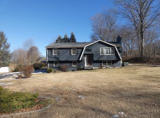 2310 Huntington Rd, Stratford, CT 06614