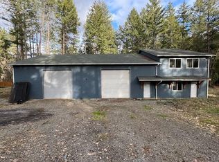 625 Kincaid Rd, Williams, OR 97544