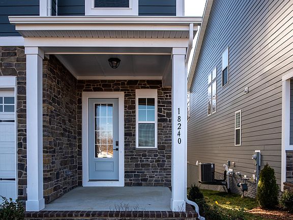 Lily C exterior