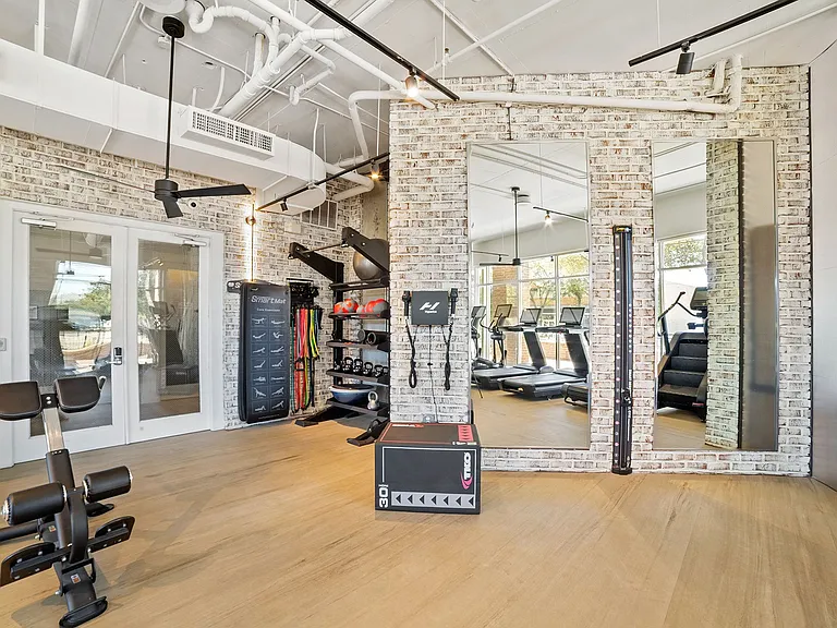 State-of-the-art equipment and free weights