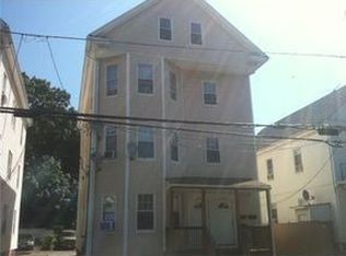 123 River Ave, Providence, RI 02908