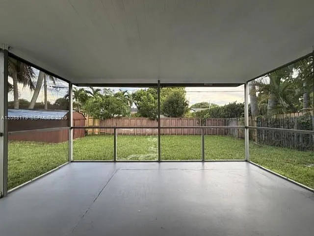 2 bed, 1100 sqft, $2,900 — Photo 1