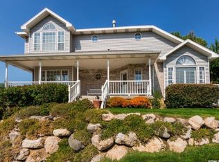 167 E 2050 N, Centerville, UT 84014