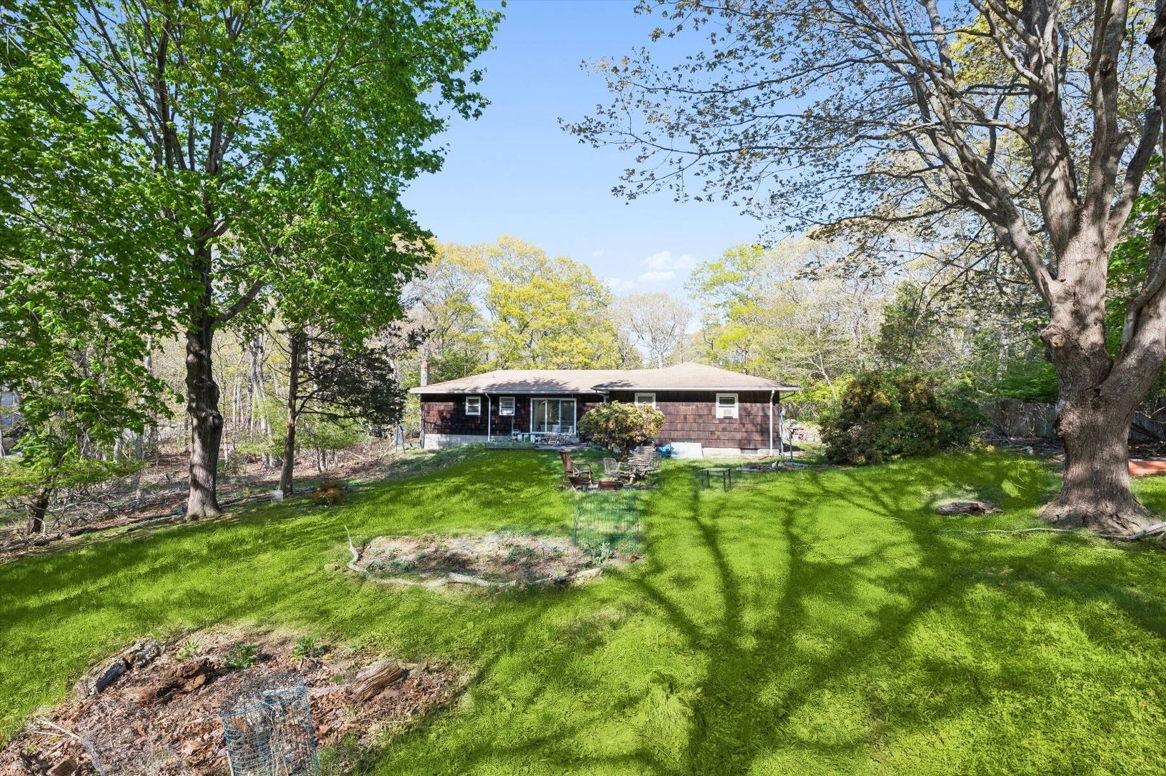 Expansive .43 Acres