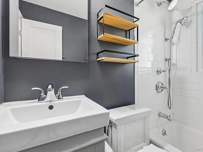 41 Sheldon Ave — Photo 11