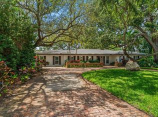 7 Rosery Ln, Belleair, FL 33756