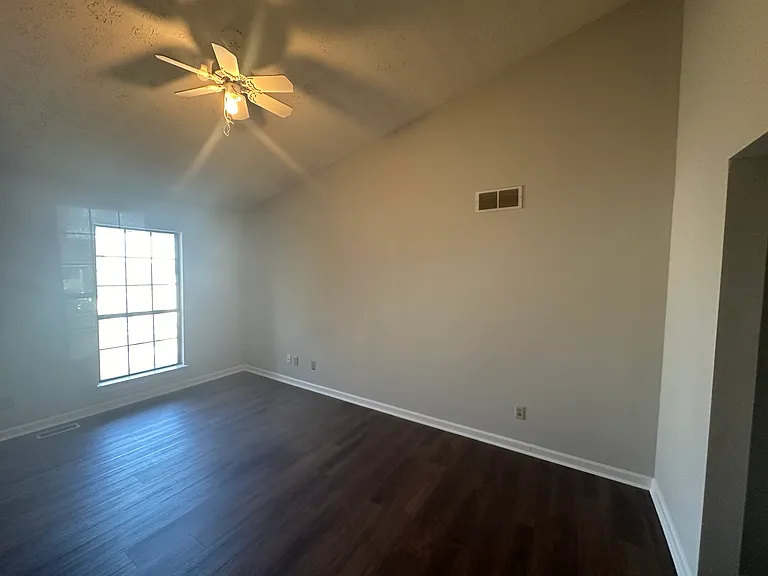 5716 Woodvalley Trce — Photo 11