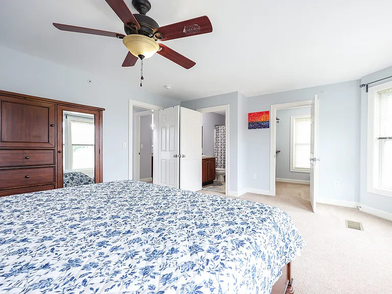 7 W Church St #4 — Photo 17