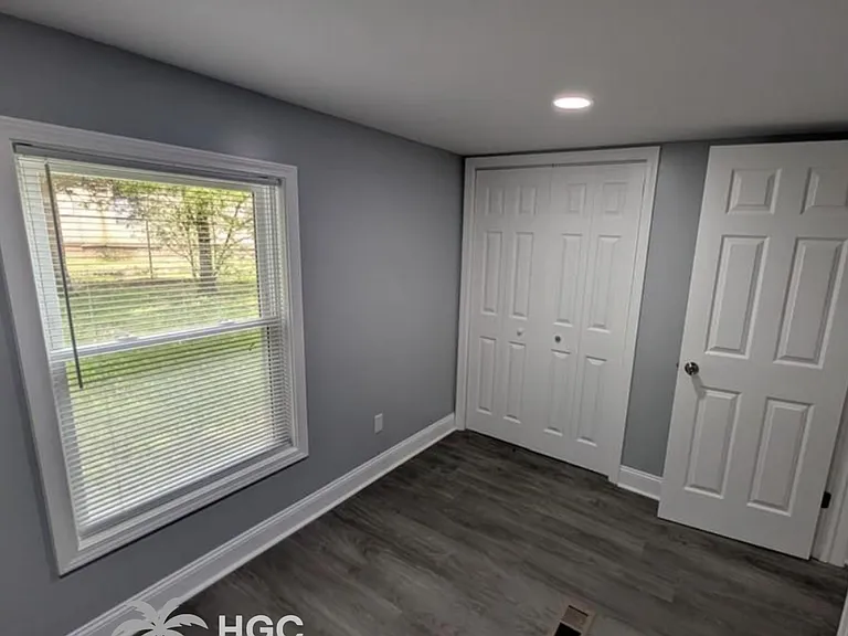 344 Wilshire Dr — Photo 17