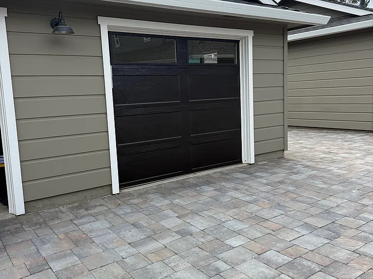 2852 Carmen Ave — Photo 10