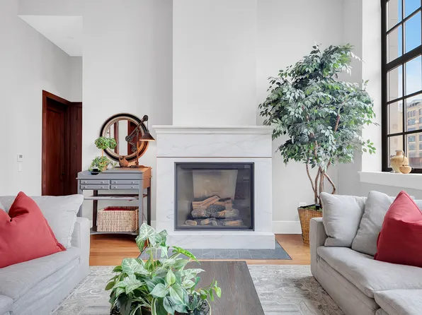 520 West 45th Street image 6 of 14