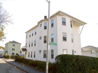 11 Payson St, Worcester, MA 01607