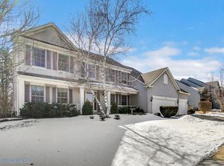 1620 Southridge Trl, Algonquin, IL 60102