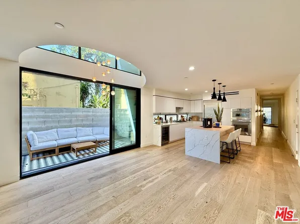 1533 N Vista St #101, Los Angeles, CA 90046