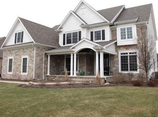 4547 Corktree Rd, Naperville, IL 60564