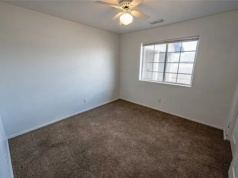 3422 Cypress St — Photo 10