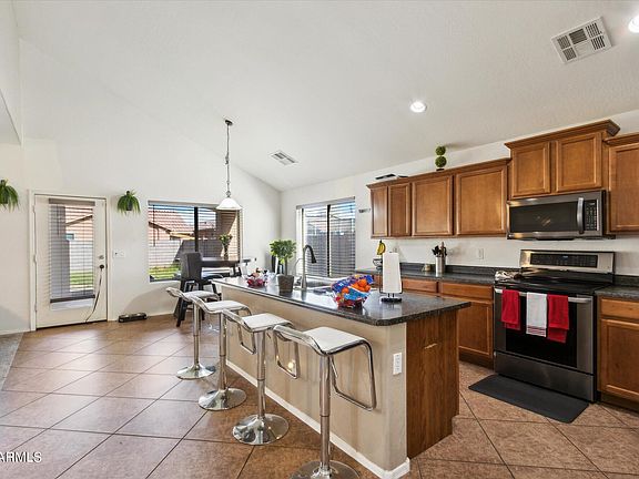 3rd image of 36540 W COSTA BLANCA Drive