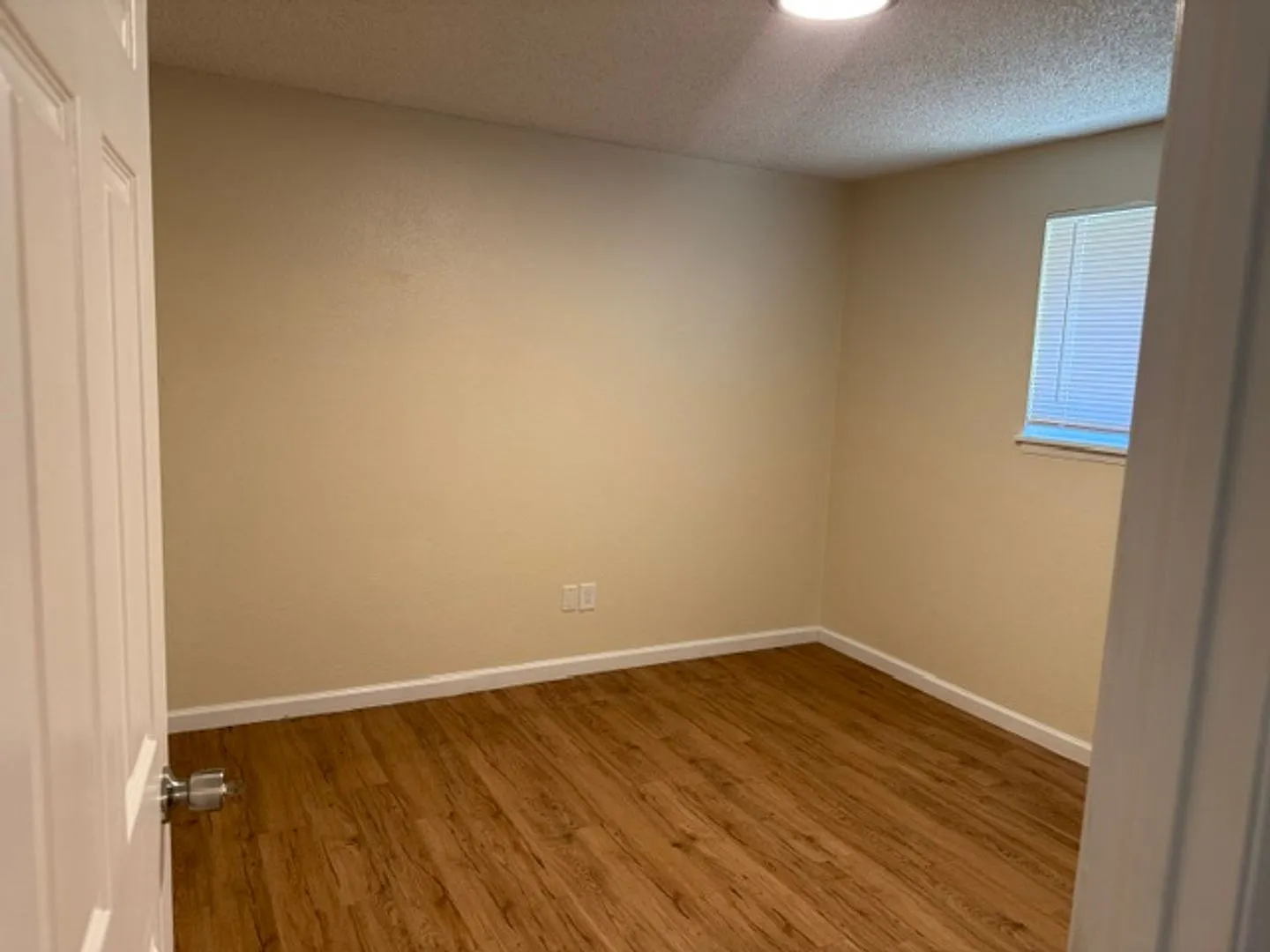 1126 Neil Street NE — Photo 4