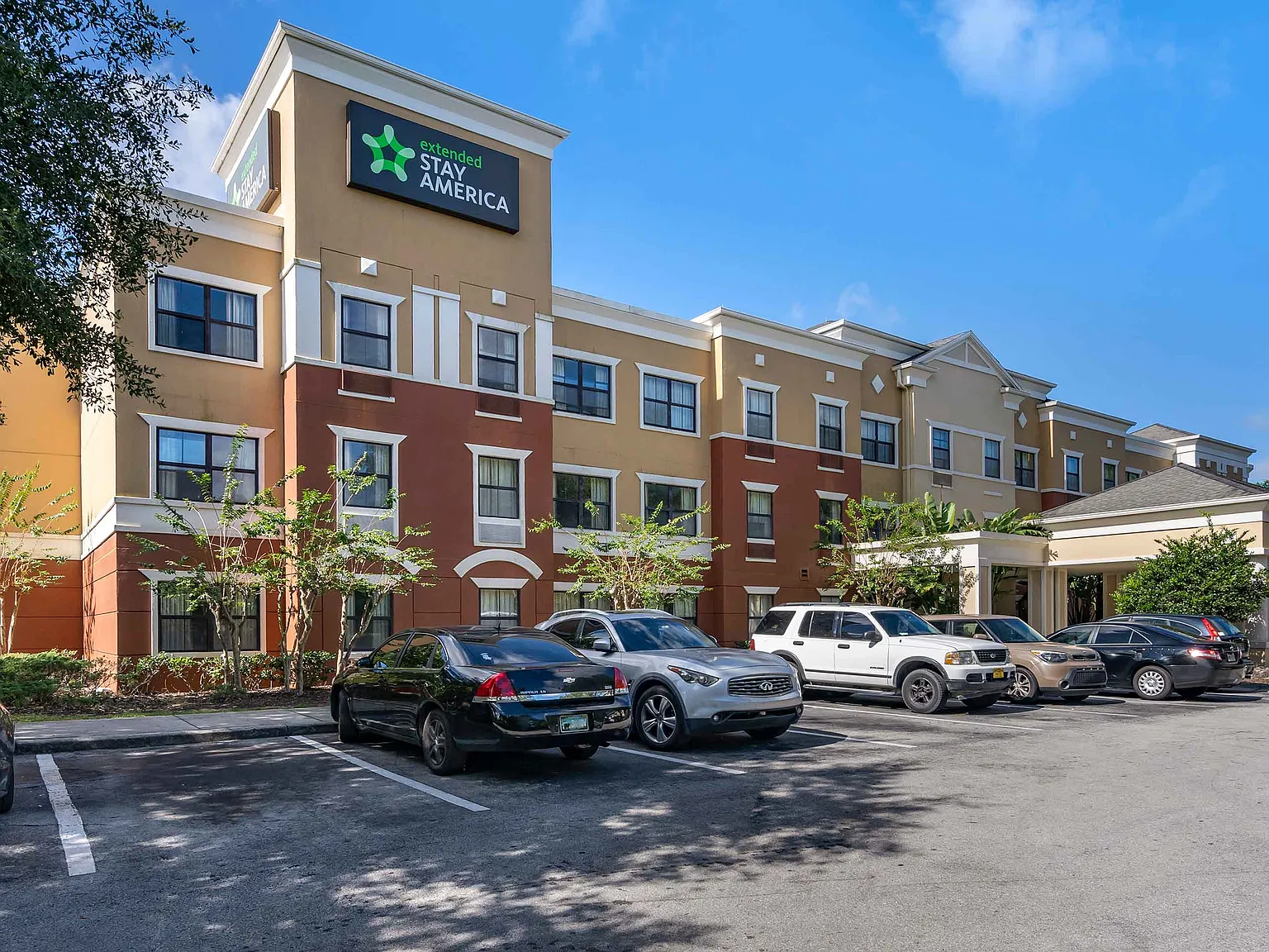 Orlando - Maitland - 1776 Pembrook Dr. — Photo 1
