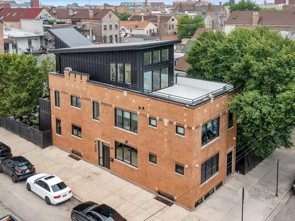 1501 W 17th St, Chicago, IL 60608