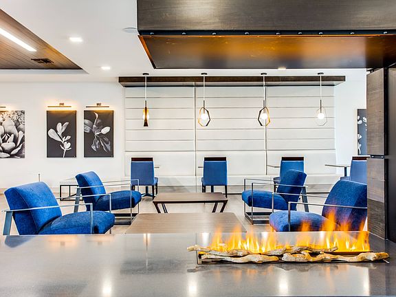 Luxury Resident Relaxation Lounge