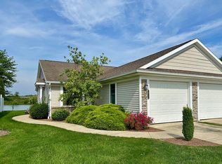 2020A Dickinson St, Fremont, OH 43420