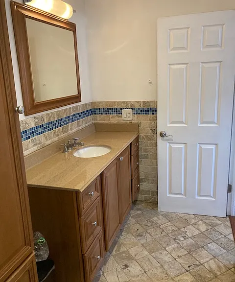 3022 N Clifton Ave #3 — Photo 5