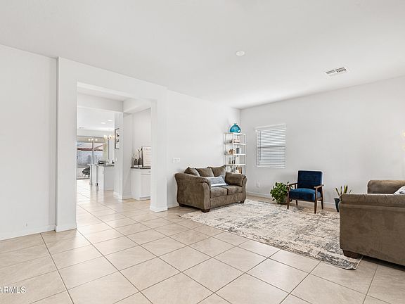 5th image of 42341 W RAMIREZ Drive
