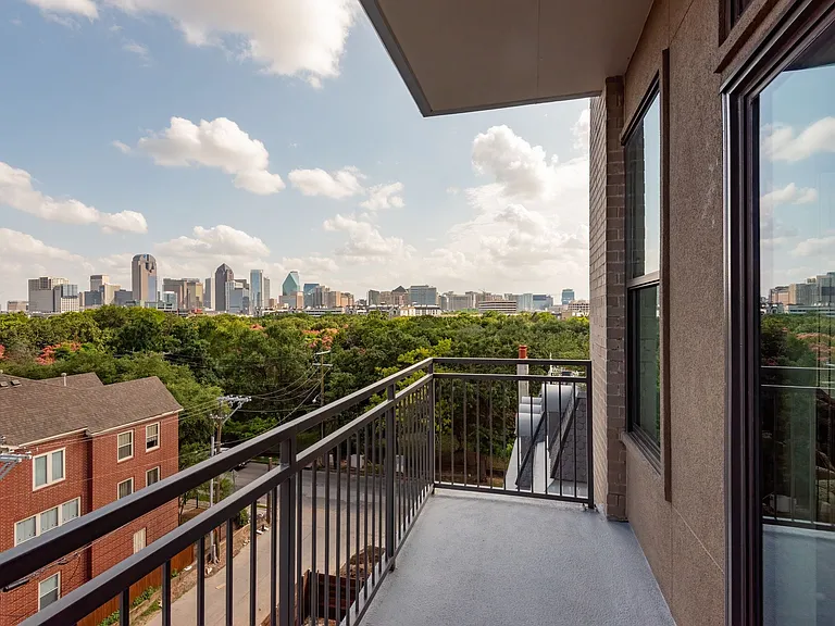 Residences at the Grove — Photo 26