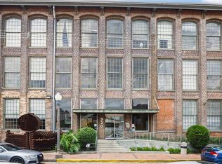 920 Poeyfarre St APT 355, New Orleans, LA 70130