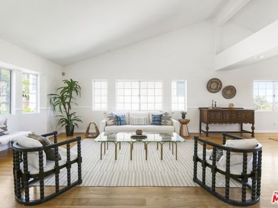 4449 Palmero Dr, Los Angeles, CA, 90065