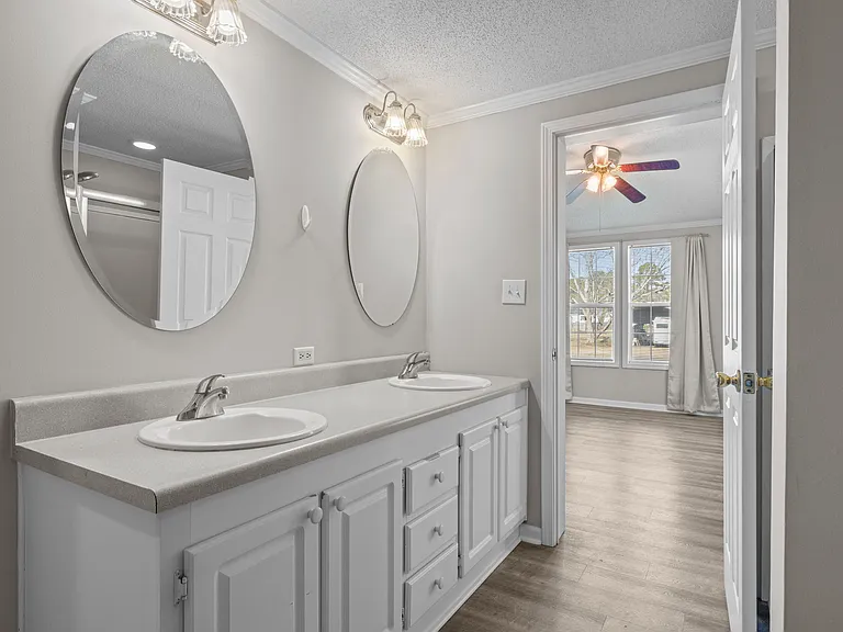 317 Steamship Ln — Photo 6