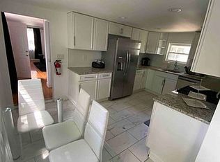 30 Taylor Pl, Eatontown, NJ 07724