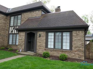 6553 Abbey Run #D-13, Sylvania, OH 43560