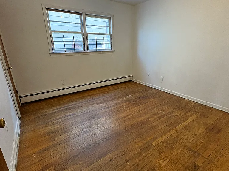 184 Smith St #1A — Photo 8