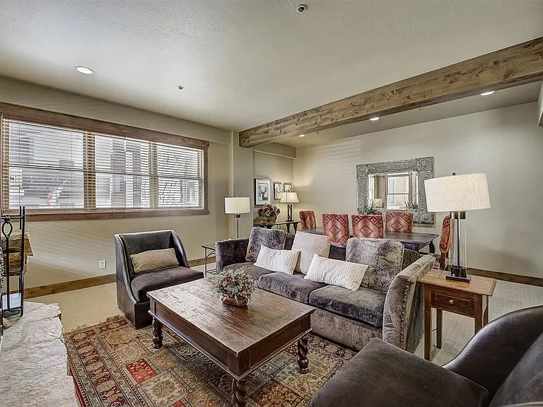 7580 Royal St E #23 — Photo 8