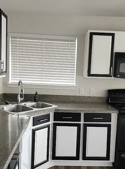 8918 Greentree Dr — Photo 22