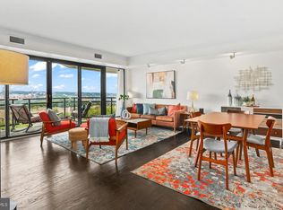 Atrium Condo, Arlington, VA 22209