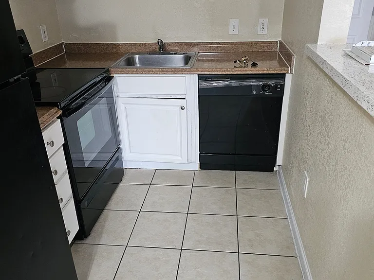 2509 N Alafaya Trl #16 — Photo 7