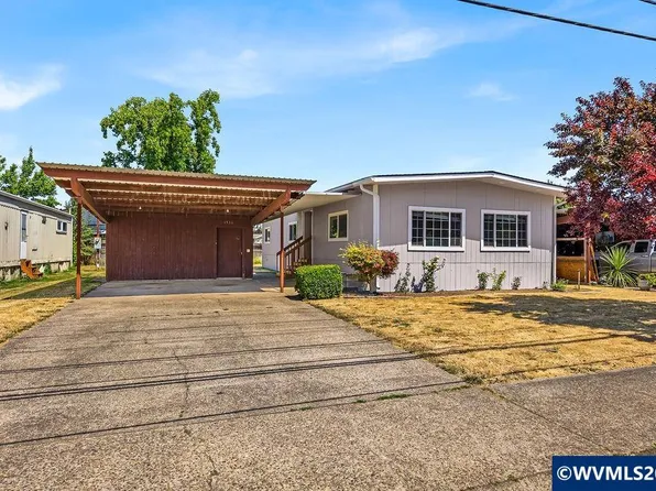 1535 NW 2nd St, McMinnville, OR 97128