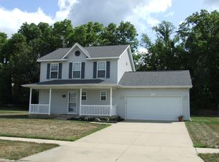 4950 Pine Hill Dr, Potterville, MI