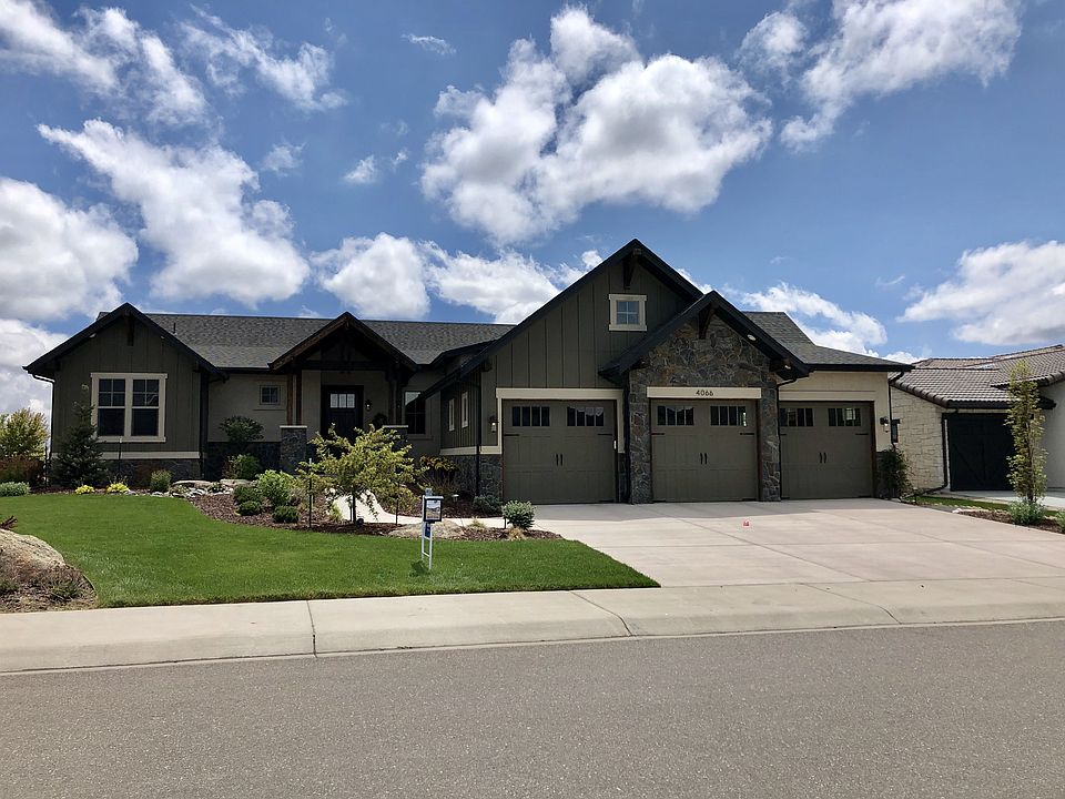 Front Exterior NEW.jpg