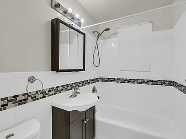 Chilton Manor, 212 Westfield Ave, Elizabeth, NJ 07208