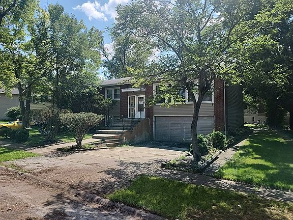 2nd image of 2719 Turtle Creek Dr